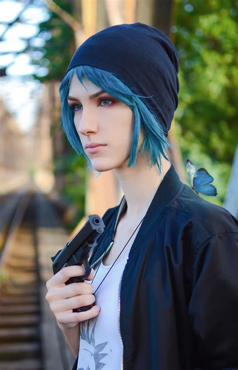 chloe price hair|chloe price beanie.